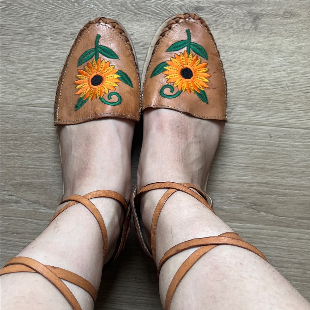 Women’s Tan Leather Sunflower Embroidered sandals